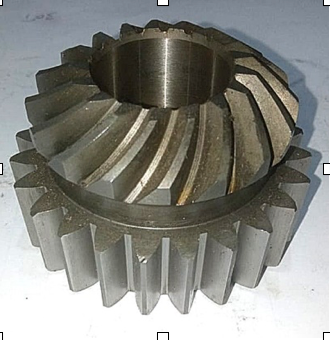 24T 2.5M SPUR WITH 17T 3.4M RH SPIRAL PINION